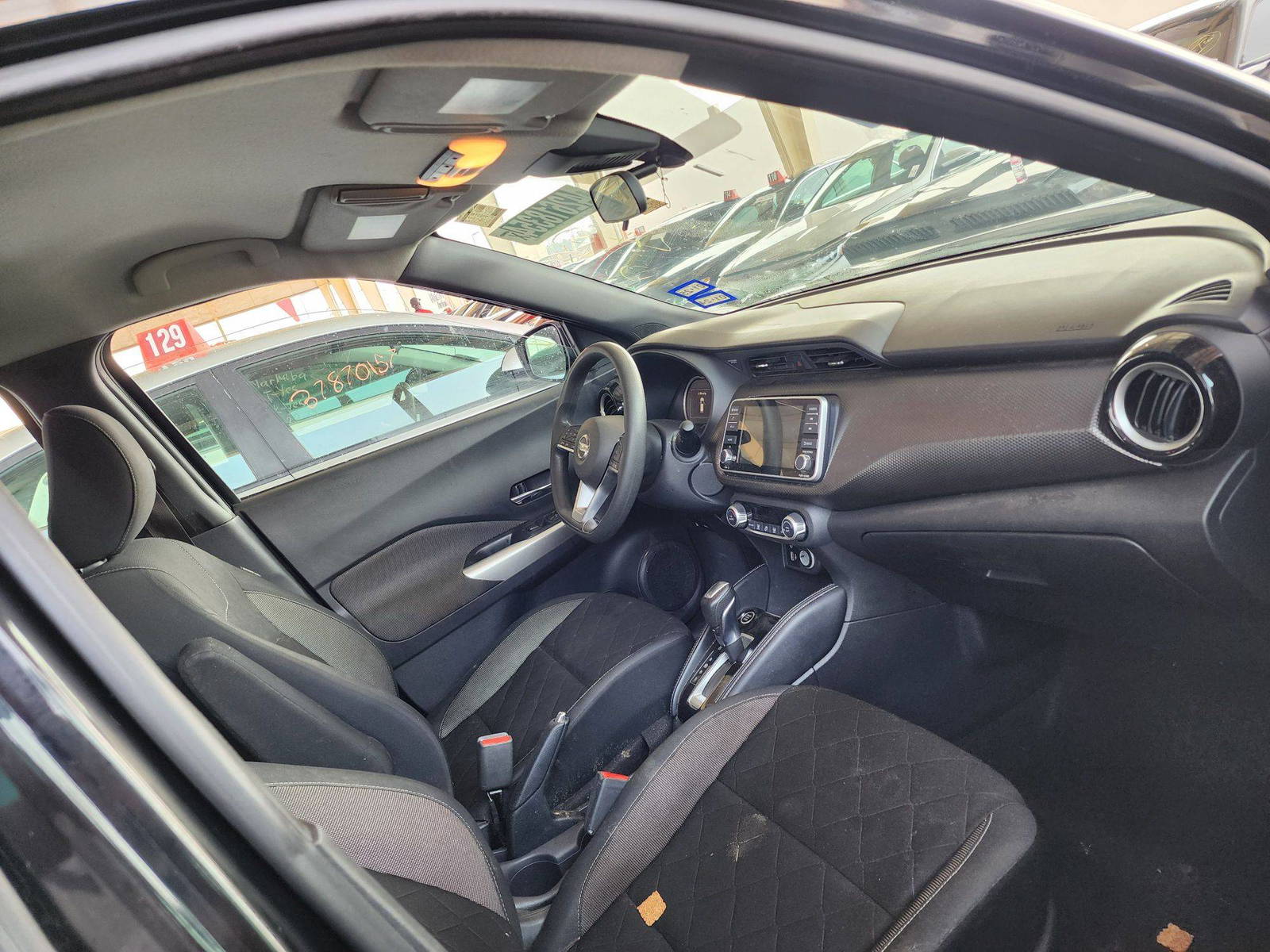 2020 NISSAN KICKS — 117434 Miles — Lot 42618354 — Souq - Marhaba Auctions Used Cars - Image 5