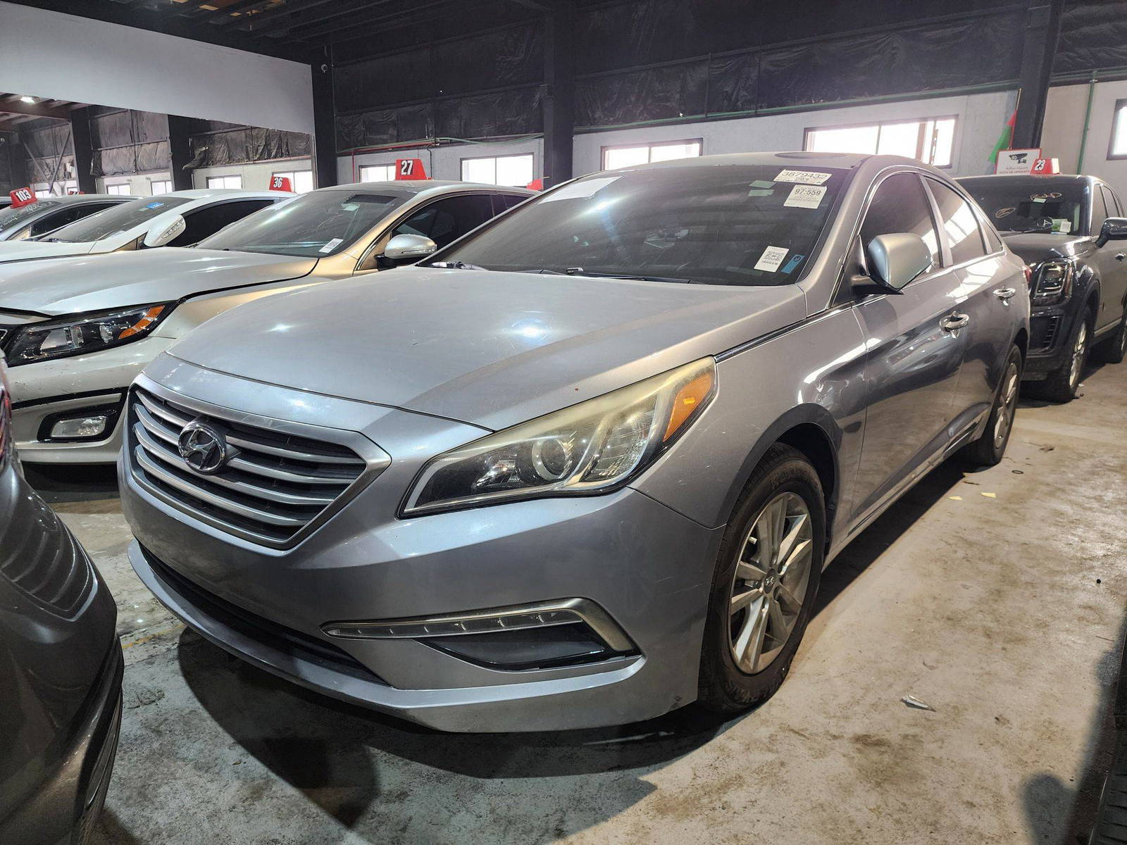 2015 HYUNDAI SONATA — 202820 Miles — Lot 3879432 — Al Quoz - Marhaba Auctions Used Cars - Image 10