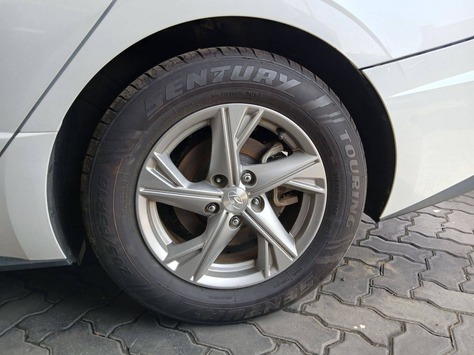 HYUNDAI SONATA 2020 - Marhaba Auction Used Cars - Image 10