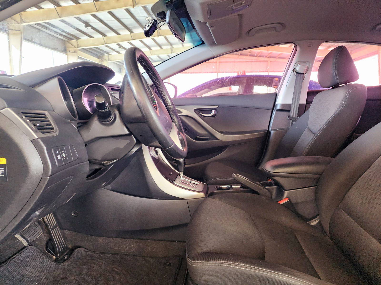2012 HYUNDAI AVANTE — 128806 KM — Lot 487017 — Souq - Marhaba Auctions Used Cars - Image 8