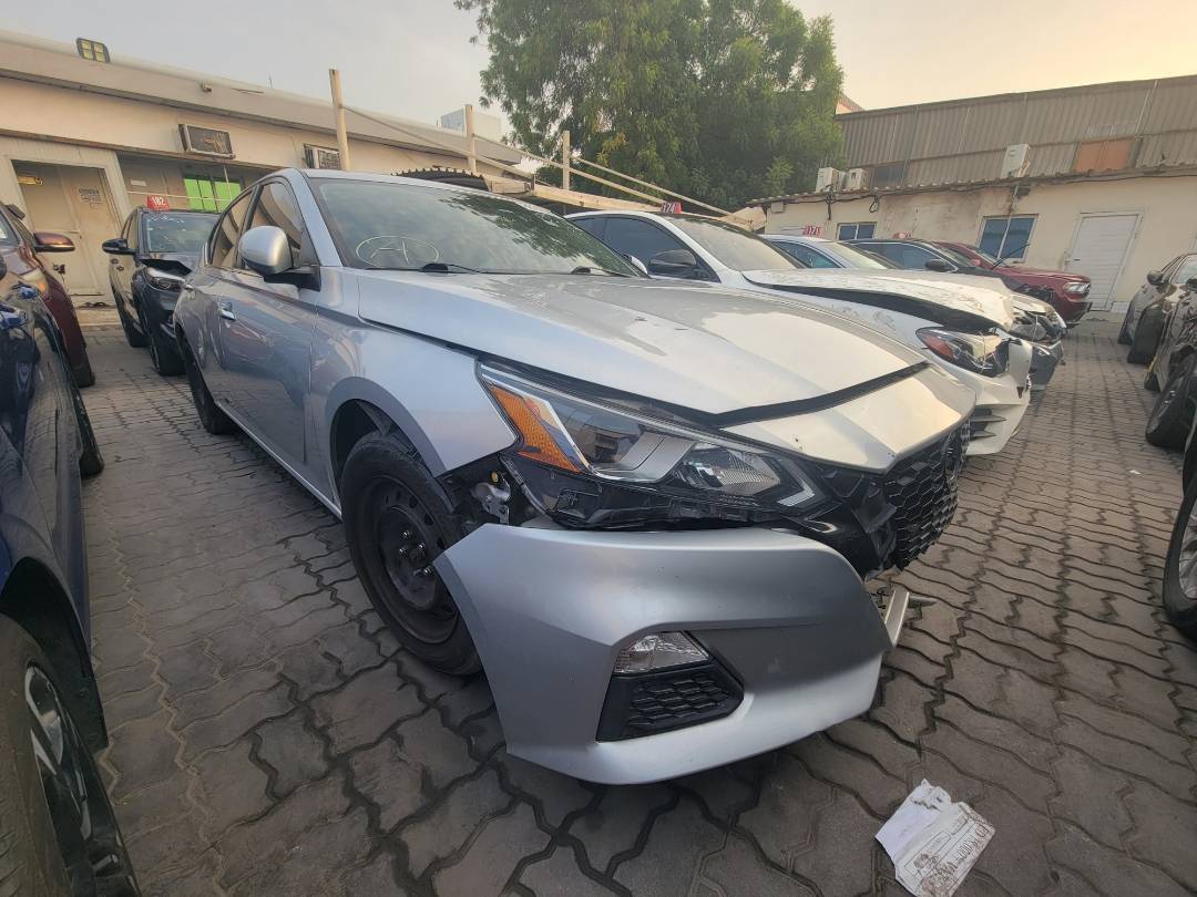 2020 NISSAN ALTIMA — 94597 Miles — Lot C155276 — Main - Marhaba Auctions Used Cars - Image 3