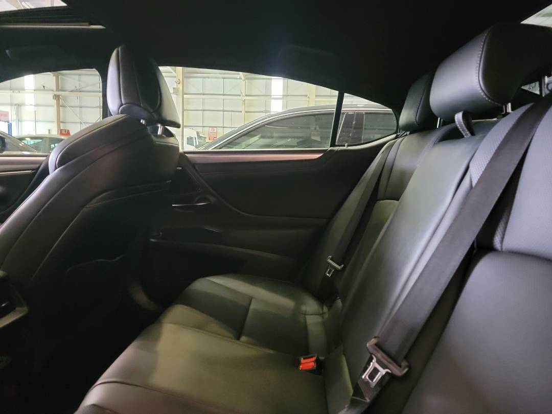 2019 LEXUS ES 350 — 21234 KM — Lot 1XKU048440 — Main - Marhaba Auctions Used Cars - Image 8