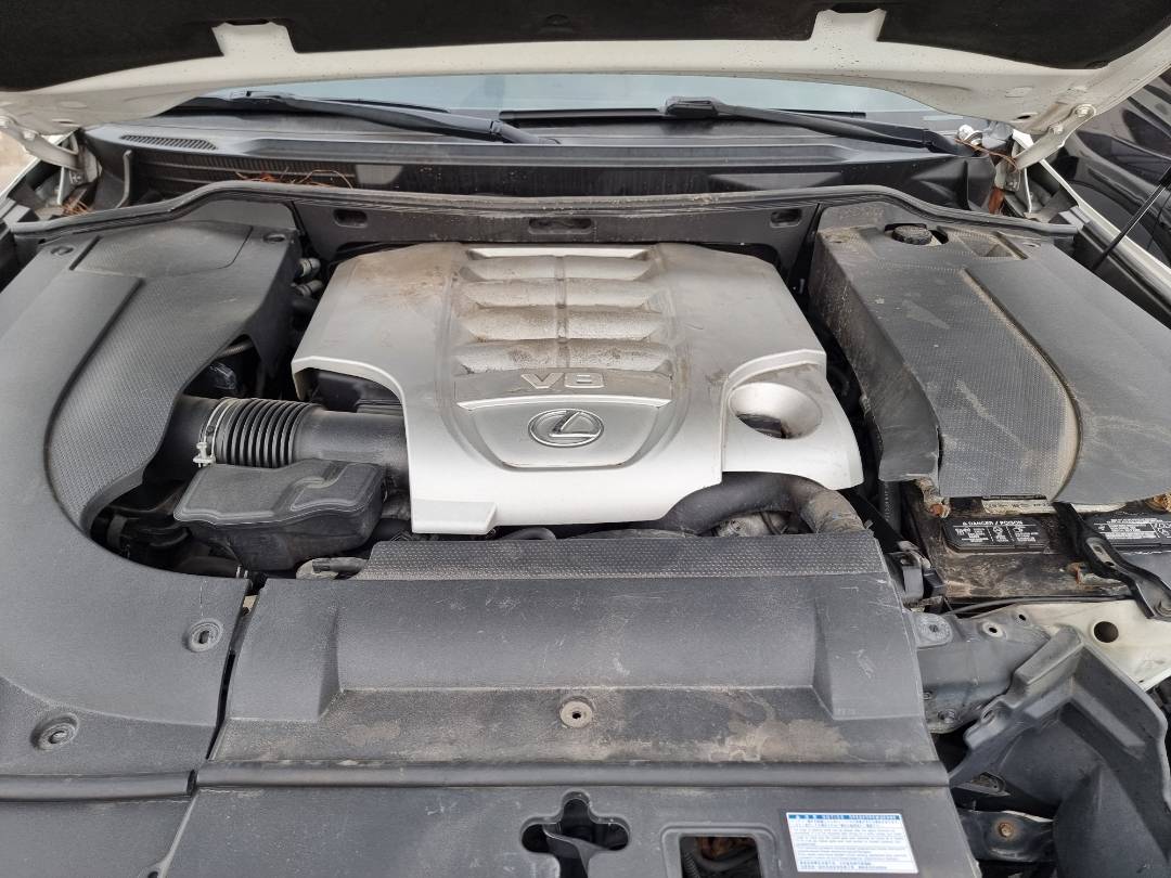 2014 LEXUS LX 570 — 175340 Miles — Lot 4150286 — Main - Marhaba Auctions Used Cars - Image 7