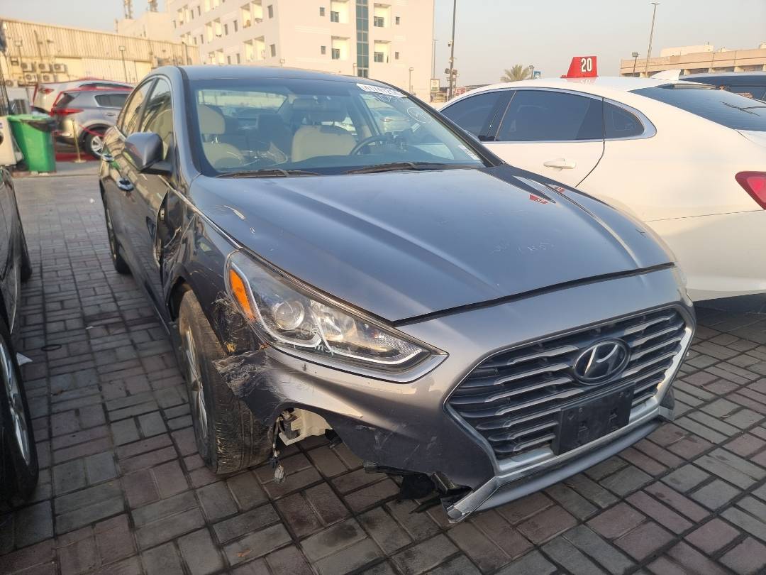 2018 HYUNDAI SONATA — 122918 Miles — Lot 710512 — Souq - Marhaba Auctions Used Cars - Image 4