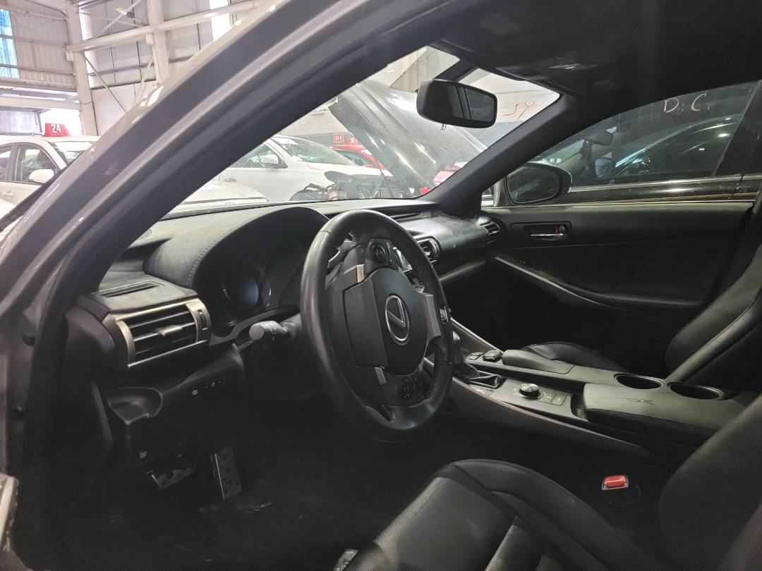 2015 LEXUS IS 250 — 122173 Miles — Lot F5064755 — Main - Marhaba Auctions Used Cars - Image 6