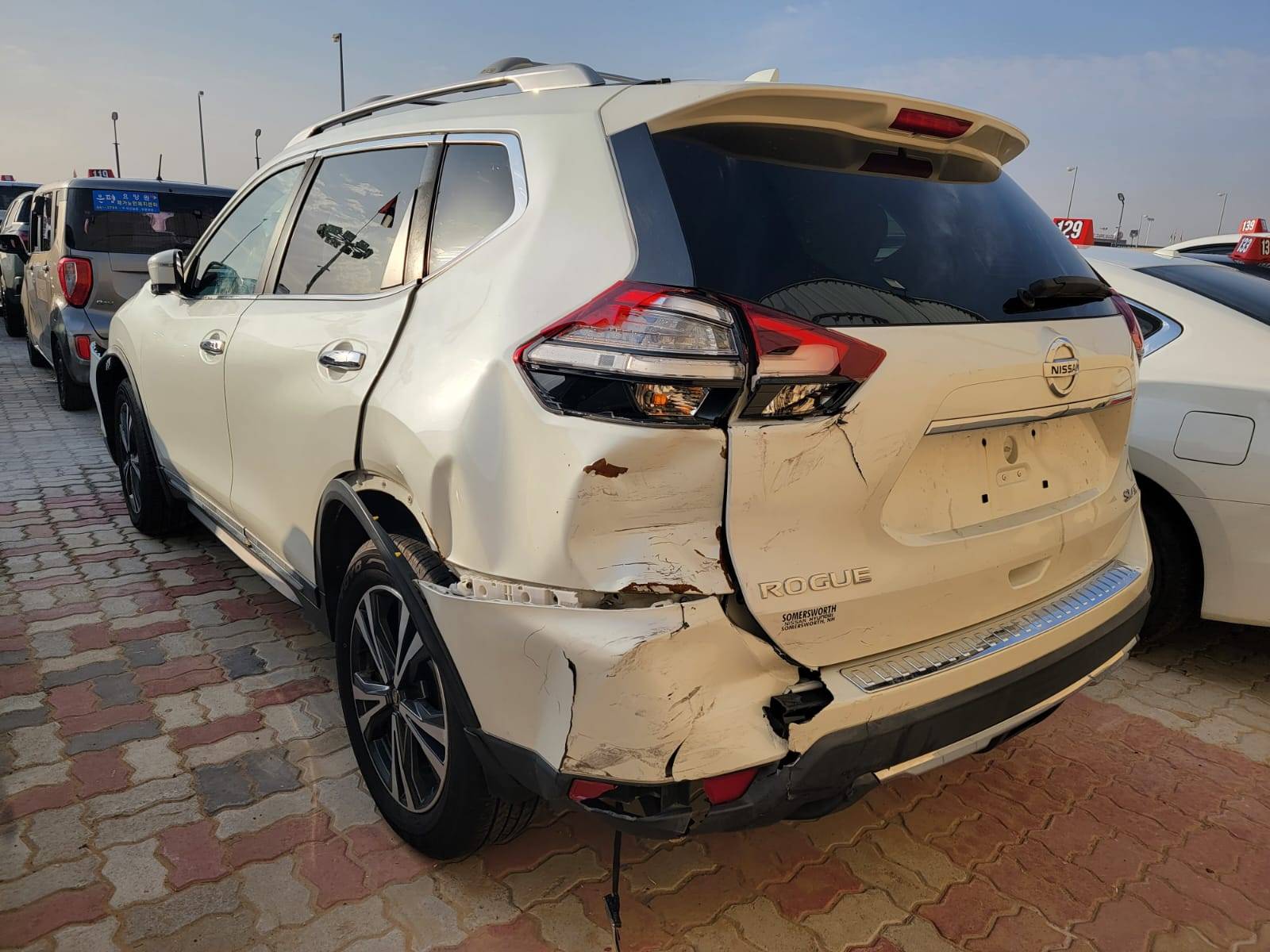 NISSAN ROGUE 2017 - Marhaba Auction Used Cars - Image 7