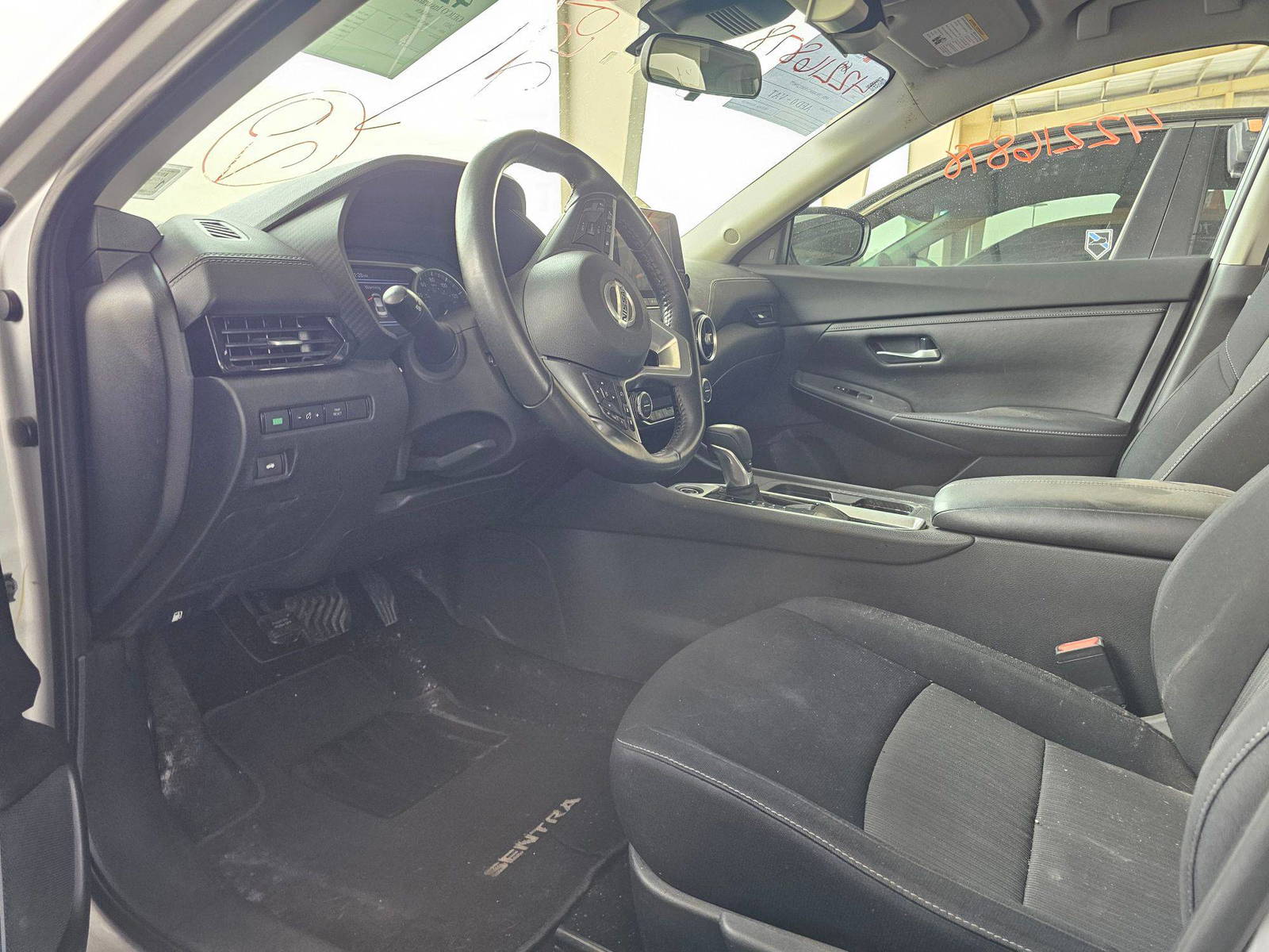 2021 NISSAN SENTRA — 64313 Miles — Lot VXMY259677 — Souq - Marhaba Auctions Used Cars - Image 8
