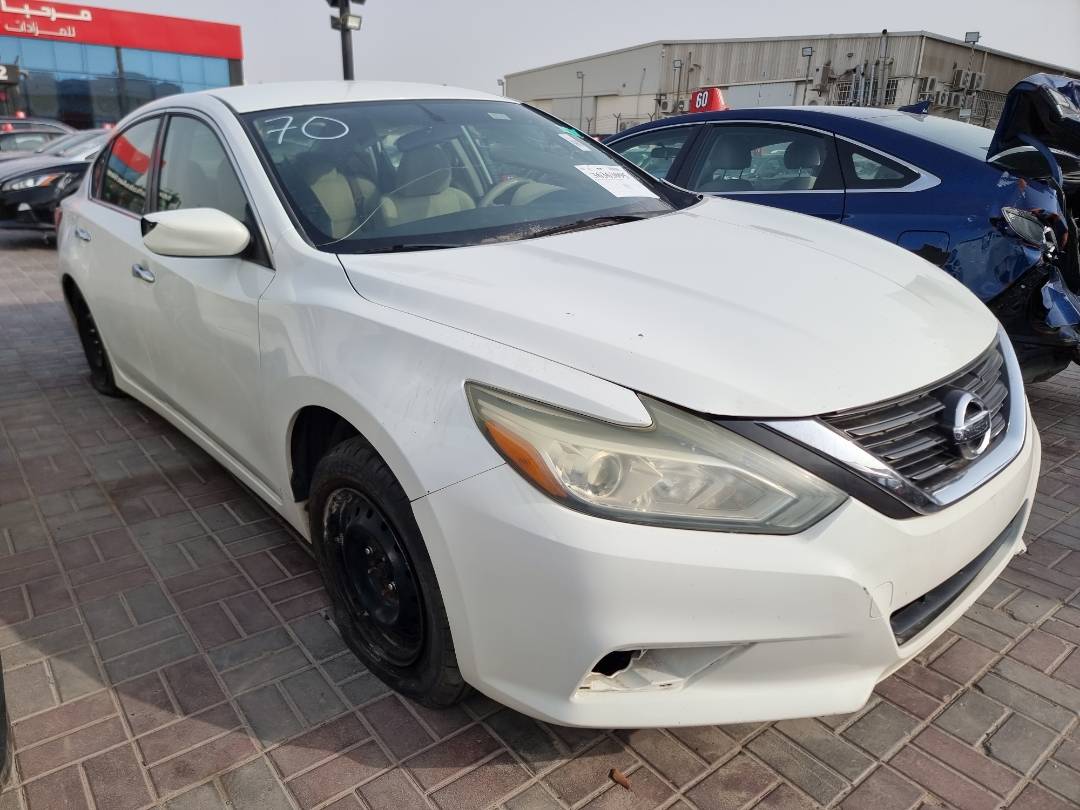 2016 NISSAN ALTIMA — 168823 Miles — Lot 125487 — Main - Marhaba Auctions Used Cars - Image 3