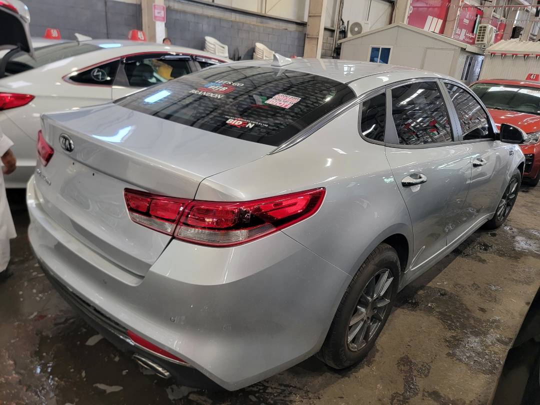 2018 KIA OPTIMA — 189832 Miles — Lot 181854 - Marhaba Auctions Used Cars - Image 4