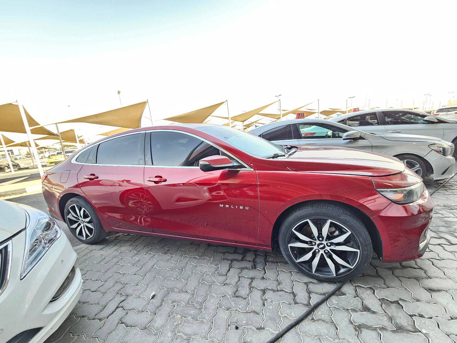 2017 CHEVROLET MALIBU — 195104 KM — Lot HF157375 — Souq - Marhaba Auctions Used Cars - Image 4