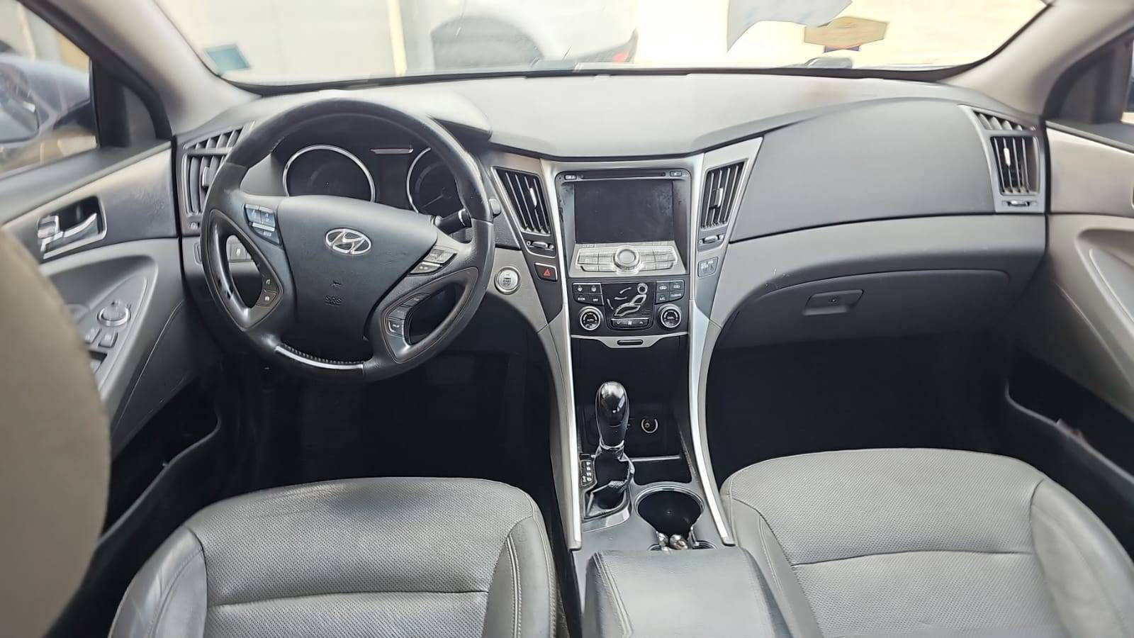 HYUNDAI SONATA 2012 - Marhaba Auction Used Cars - Image 8