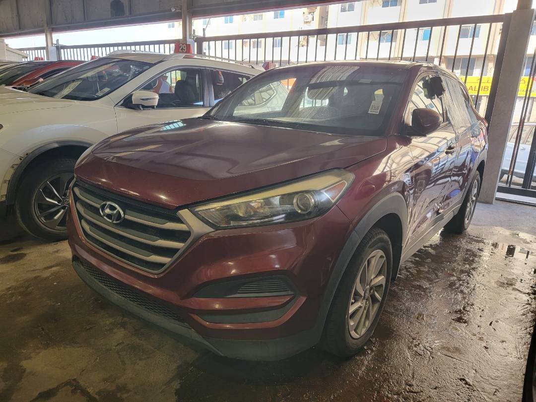 2016 HYUNDAI TUCSON — 82372 Miles — Lot 74854043 — Main - Marhaba Auctions Used Cars - Image 4