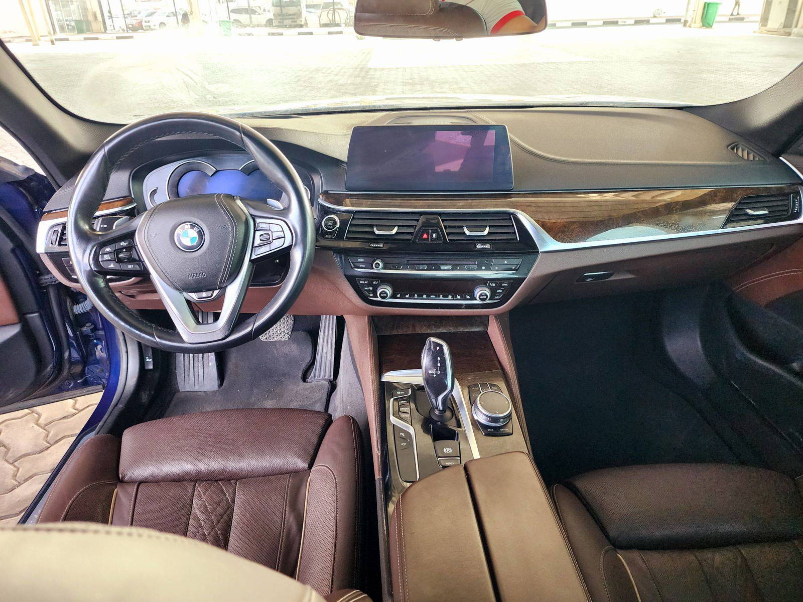2018 BMW 530i — 93123 Miles — Lot 8JWA37608 — Souq - Marhaba Auctions Used Cars - Image 8