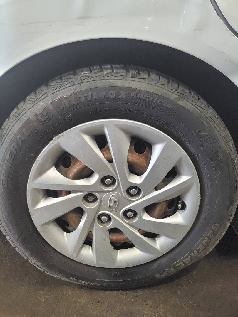2020 HYUNDAI ELANTRA — 115976 Miles — Lot H503069 — Main - Marhaba Auctions Used Cars - Image 4