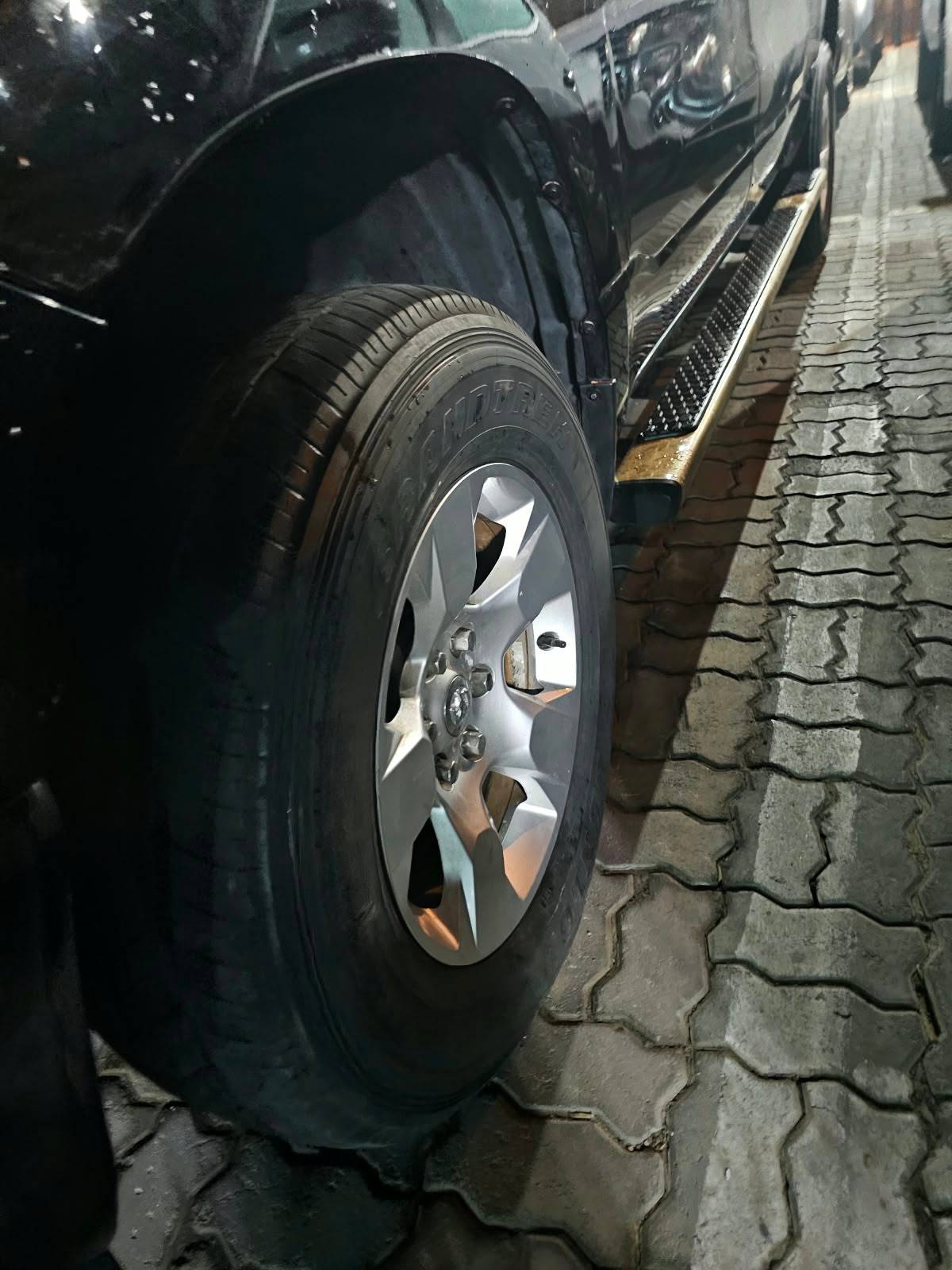 2019 DODGE RAM 1500 — 174163 Miles — Lot 657829 - Marhaba Auctions Used Cars - Image 5