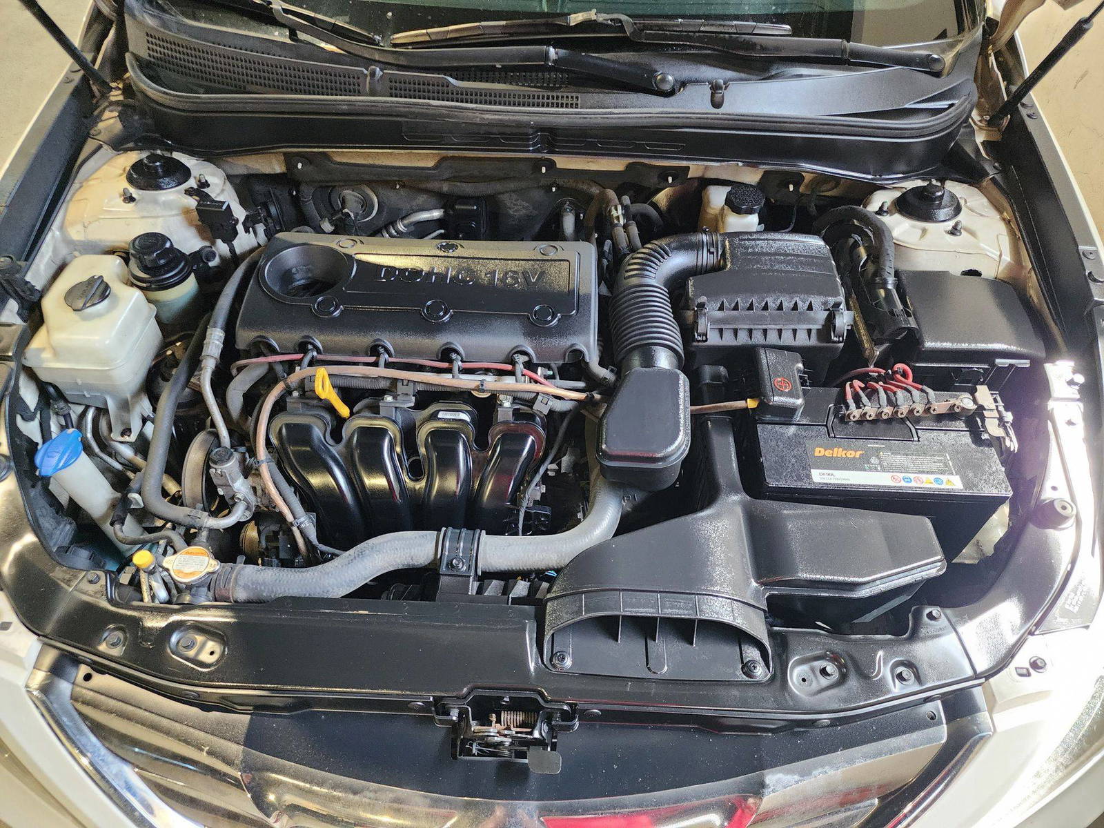 2010 HYUNDAI SONATA — 247081 KM — Lot 065294 — Al Quoz - Marhaba Auctions Used Cars - Image 13