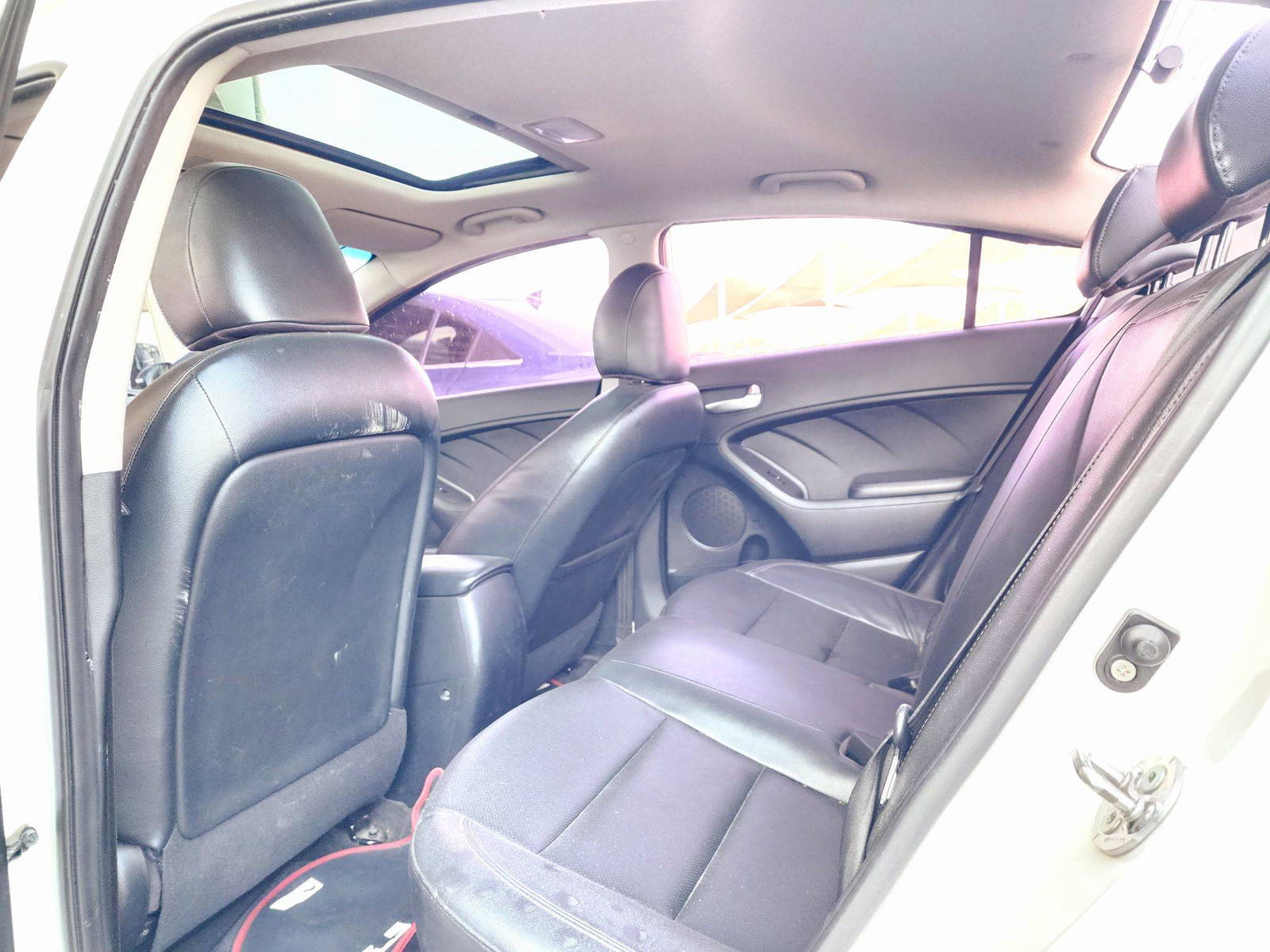 2013 KIA K3 — 182307 KM — Lot BDA004947 — Souq - Marhaba Auctions Used Cars - Image 6