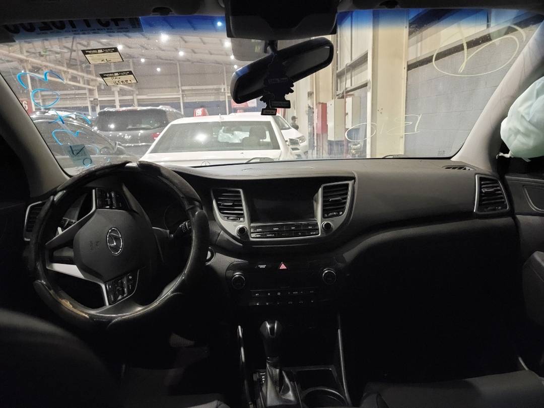 2018 HYUNDAI TUCSON — 165883 Miles — Lot 623703 — Main - Marhaba Auctions Used Cars - Image 7