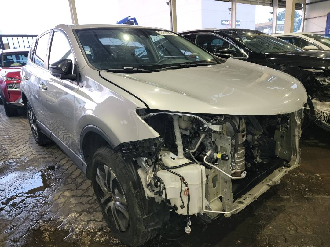 2018 TOYOTA RAV4 — 138131 Miles — Lot 76318923 - Marhaba Auctions Used Cars - Image 6