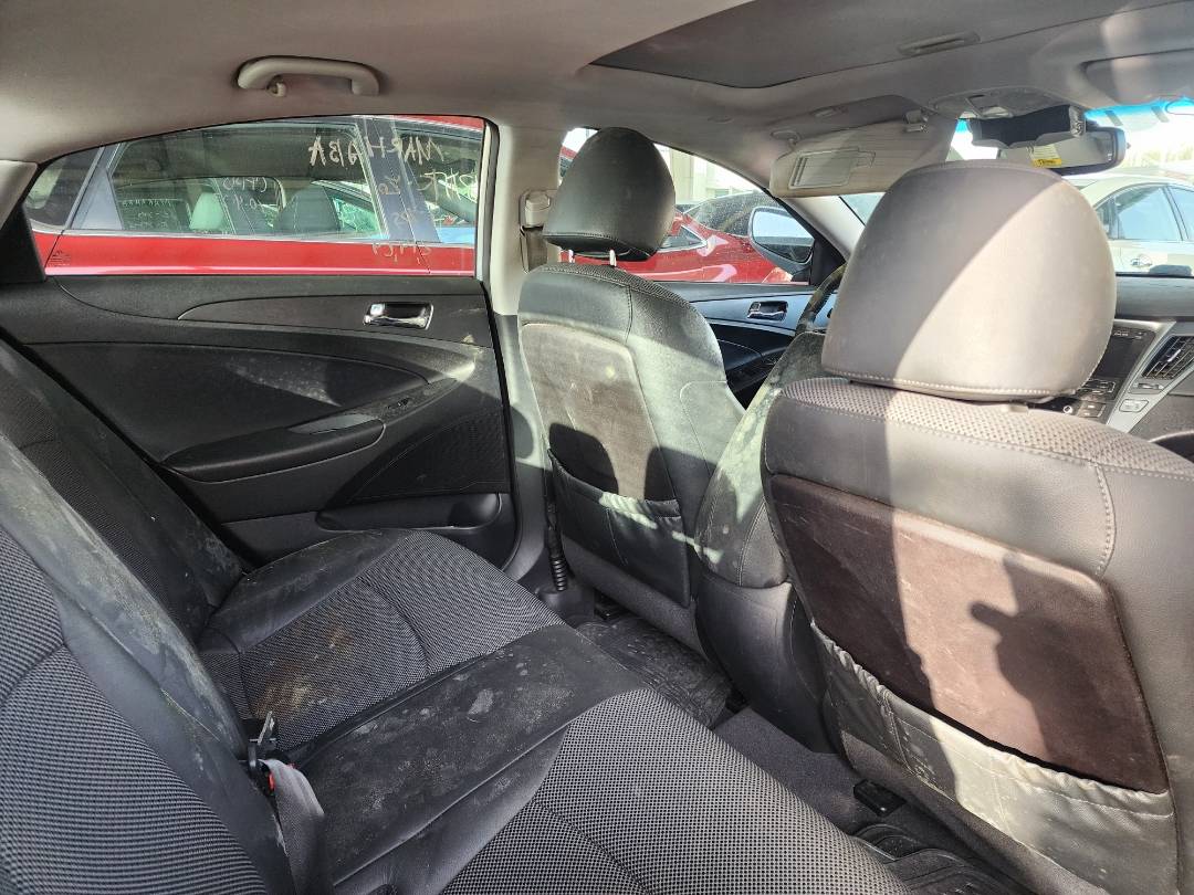 2011 HYUNDAI SONATA — 247587 Miles — Lot 38125490 - Marhaba Auctions Used Cars - Image 9