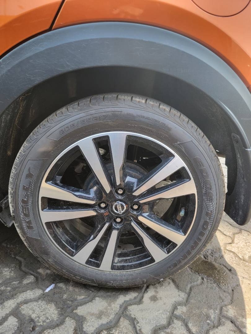 2019 NISSAN KICKS — 121060 Miles — Lot KL544016 — Main - Marhaba Auctions Used Cars - Image 9
