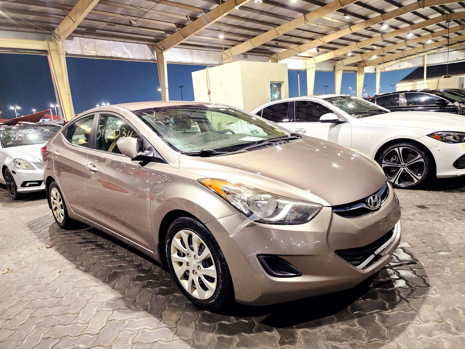 2012 HYUNDAI ELANTRA — 150842 Miles — Lot 54452534 — Souq - Marhaba Auctions Used Cars - Image 5