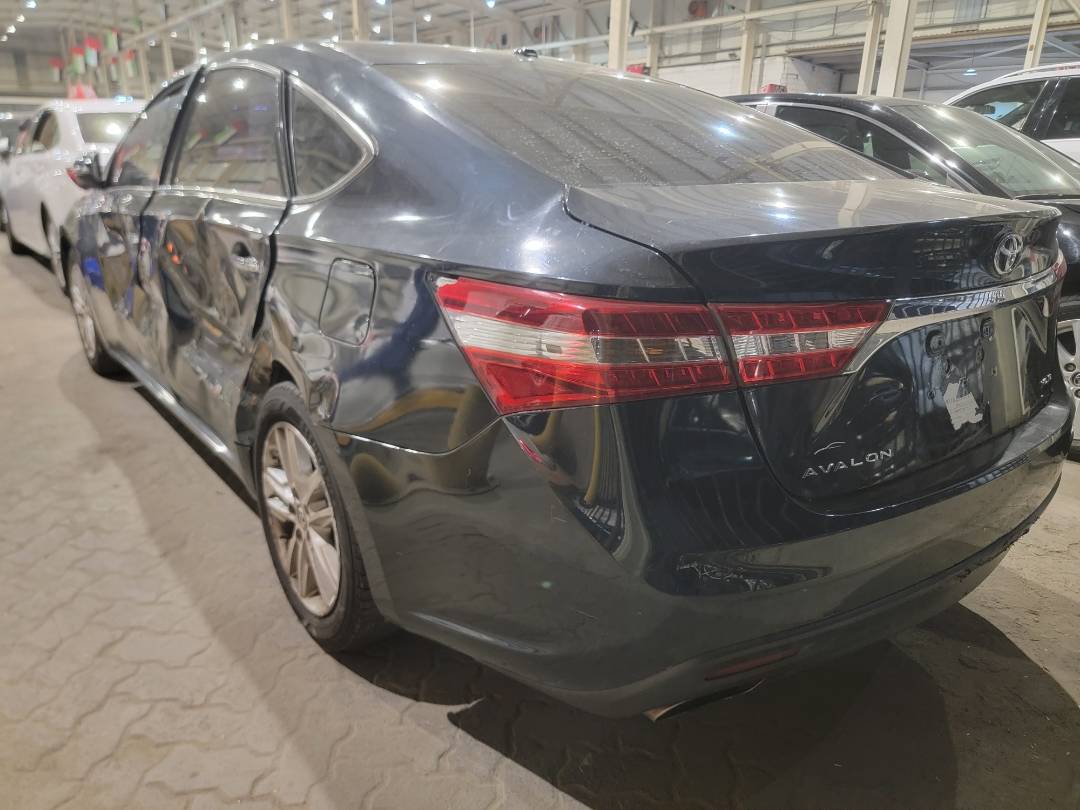 2015 TOYOTA AVALON — 186550 Miles — Lot FU150228 — Main - Marhaba Auctions Used Cars - Image 5