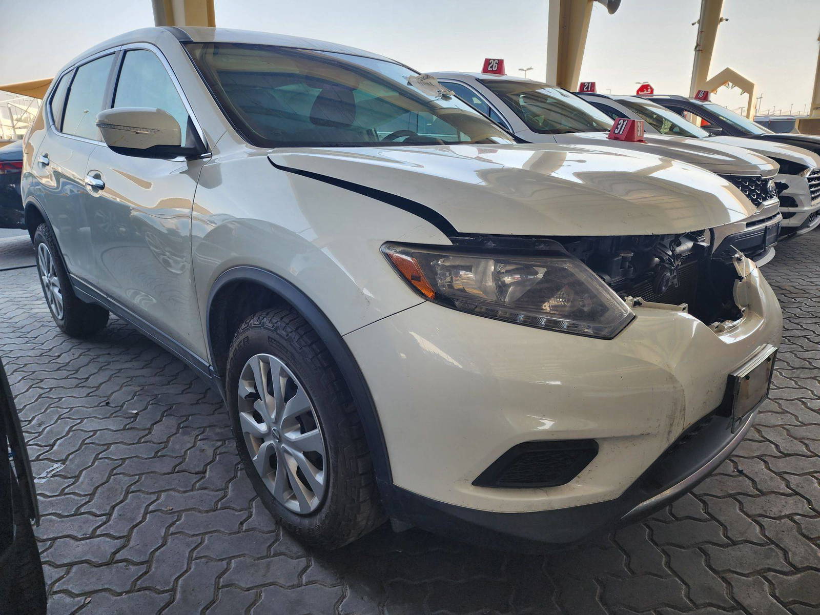 2015 NISSAN ROGUE — 93566 Miles — Lot 38002191 — Souq - Marhaba Auctions Used Cars - Image 3