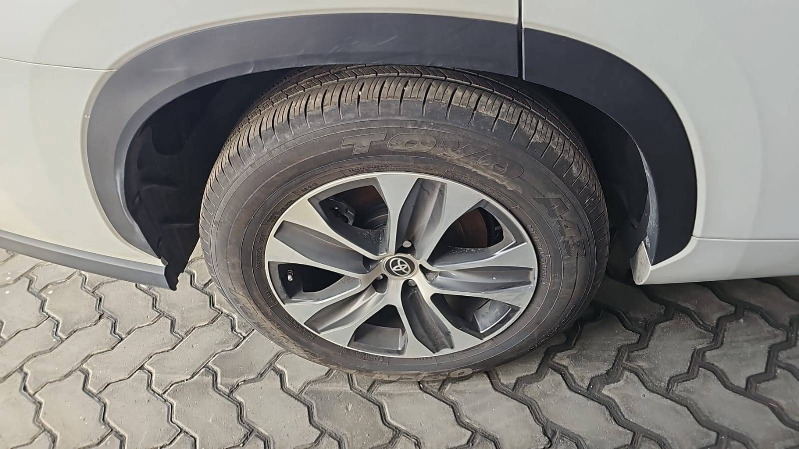 TOYOTA HIGHLANDER 2023 - Marhaba Auction Used Cars - Image 3