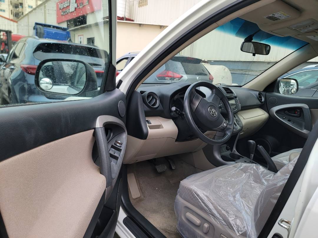 2006 TOYOTA RAV4 — 165849 Miles — Lot 65025518 — Main - Marhaba Auctions Used Cars - Image 8