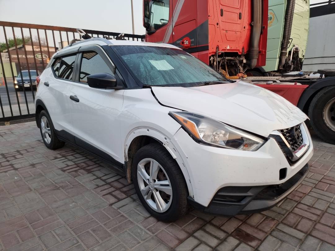 2019 NISSAN KICKS — 158 302 Miles — Lot L562763 — Main - Marhaba Auctions Used Cars - Image 4