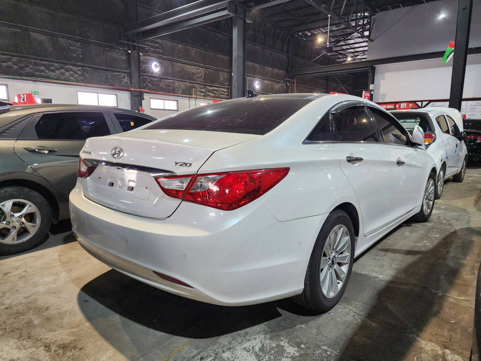 2010 HYUNDAI SONATA — 116852 KM — Lot 130108 — Main - Marhaba Auctions Used Cars - Image 6