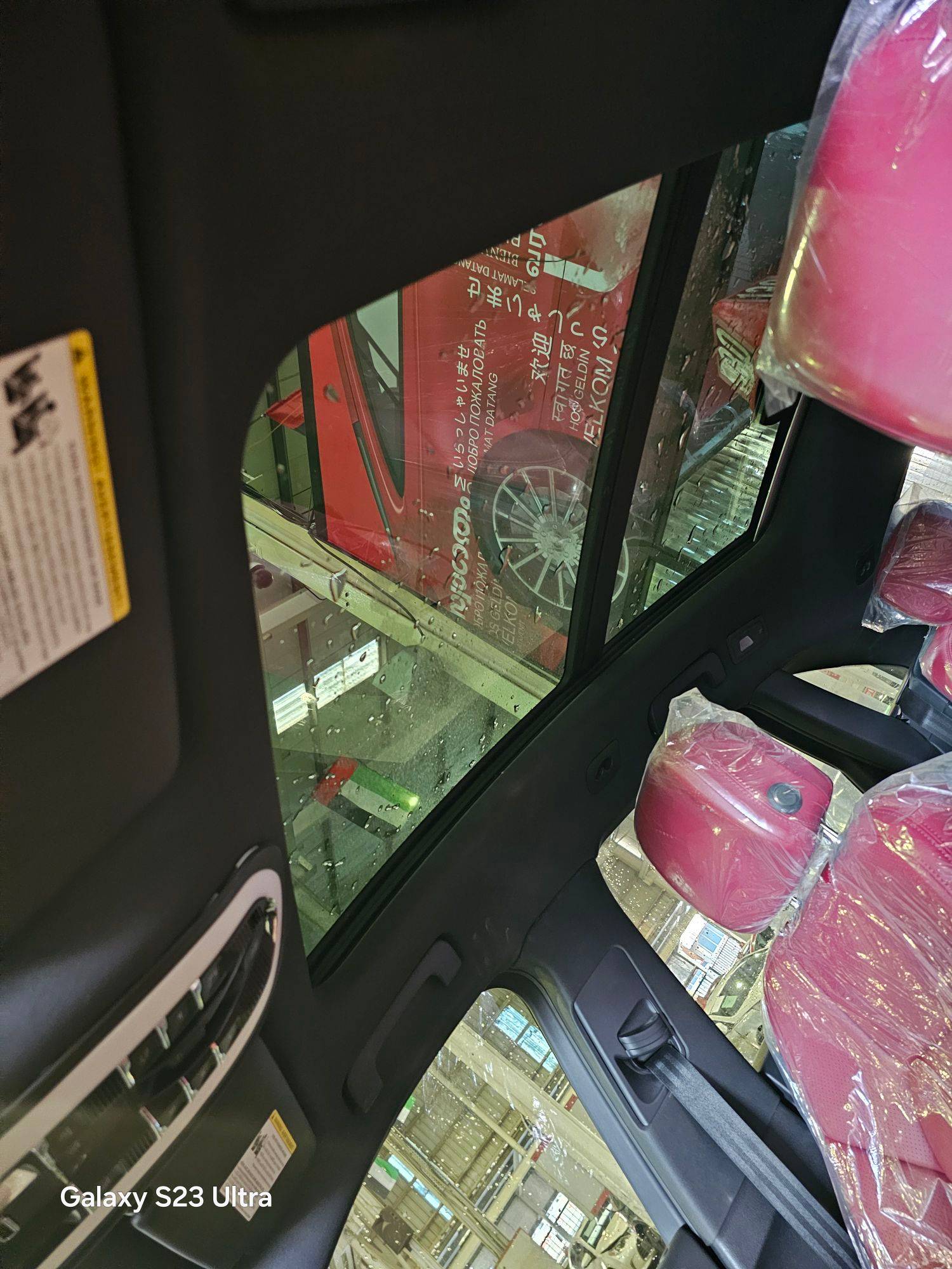 PORSCHE MACAN 2018 - Marhaba Auction Used Cars - Image 10