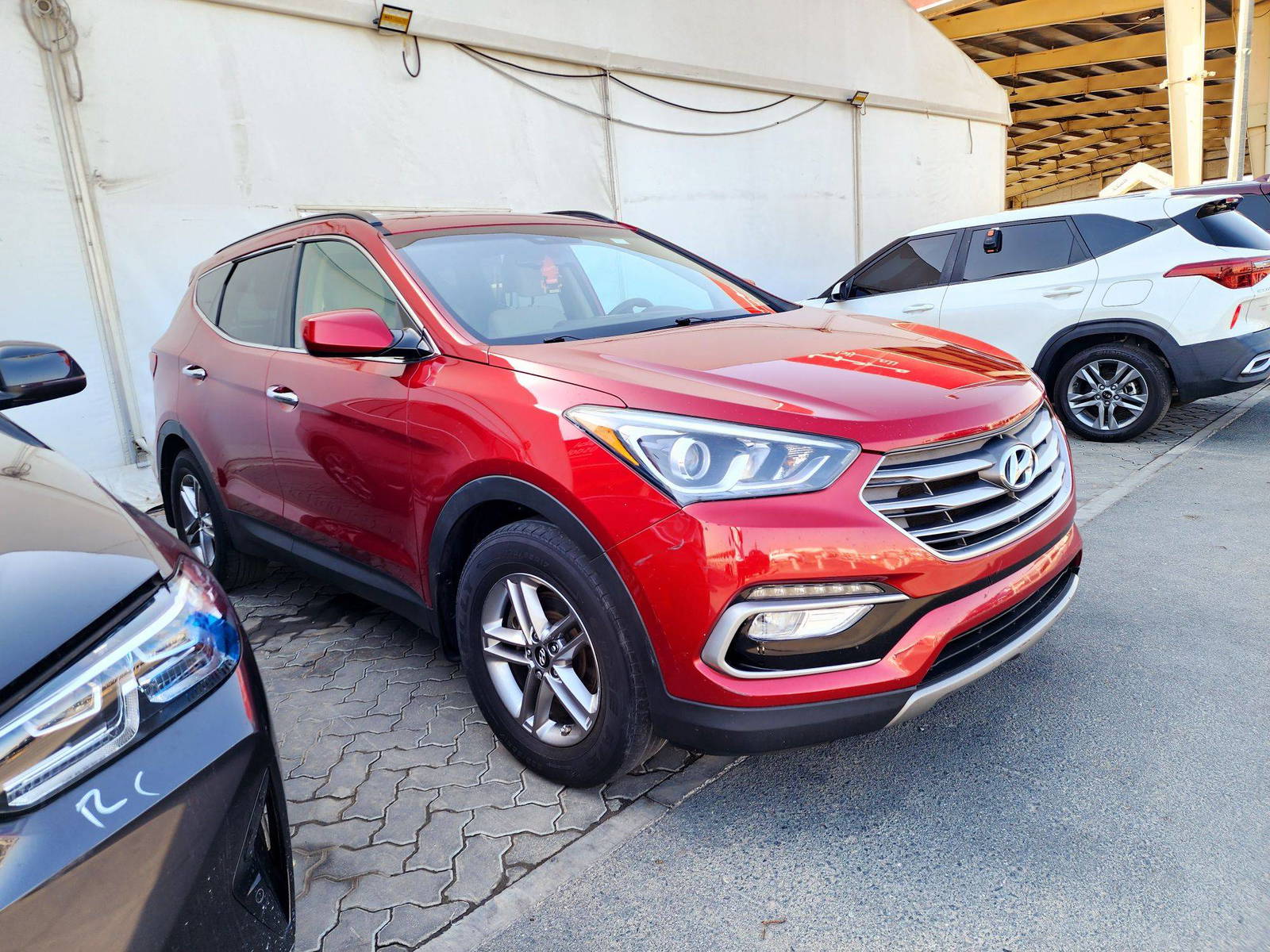2017 HYUNDAI SANTA FE — 128489 Miles — Lot G491026 — Souq - Marhaba Auctions Used Cars - Image 4