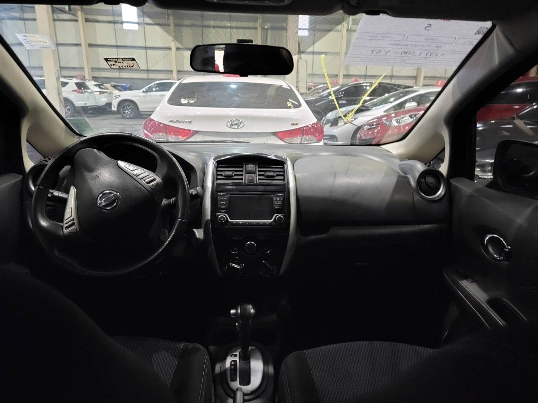 2017 NISSAN VERSA NOTE — 268996 KM — Lot 71954914 — Main - Marhaba Auctions Used Cars - Image 8