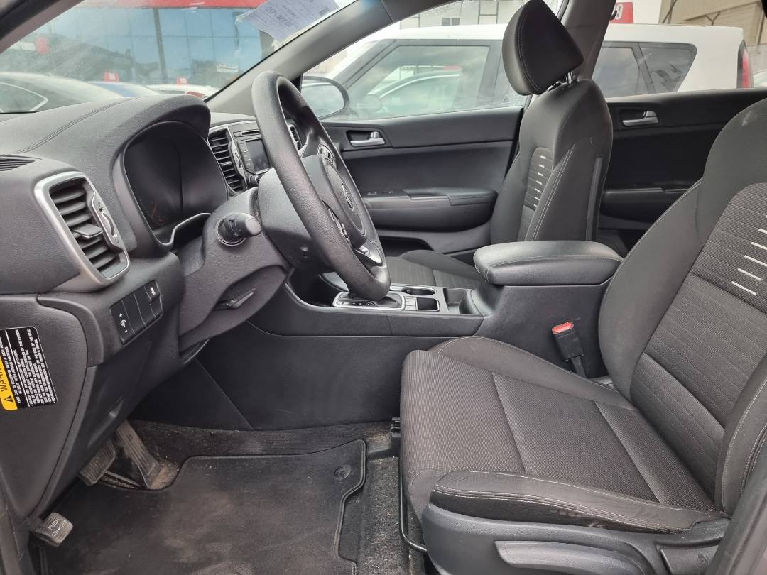 2018 KIA SPORTAGE — 105276 Miles — Lot 215487 — Ind. 12 - Marhaba Auctions Used Cars - Image 8