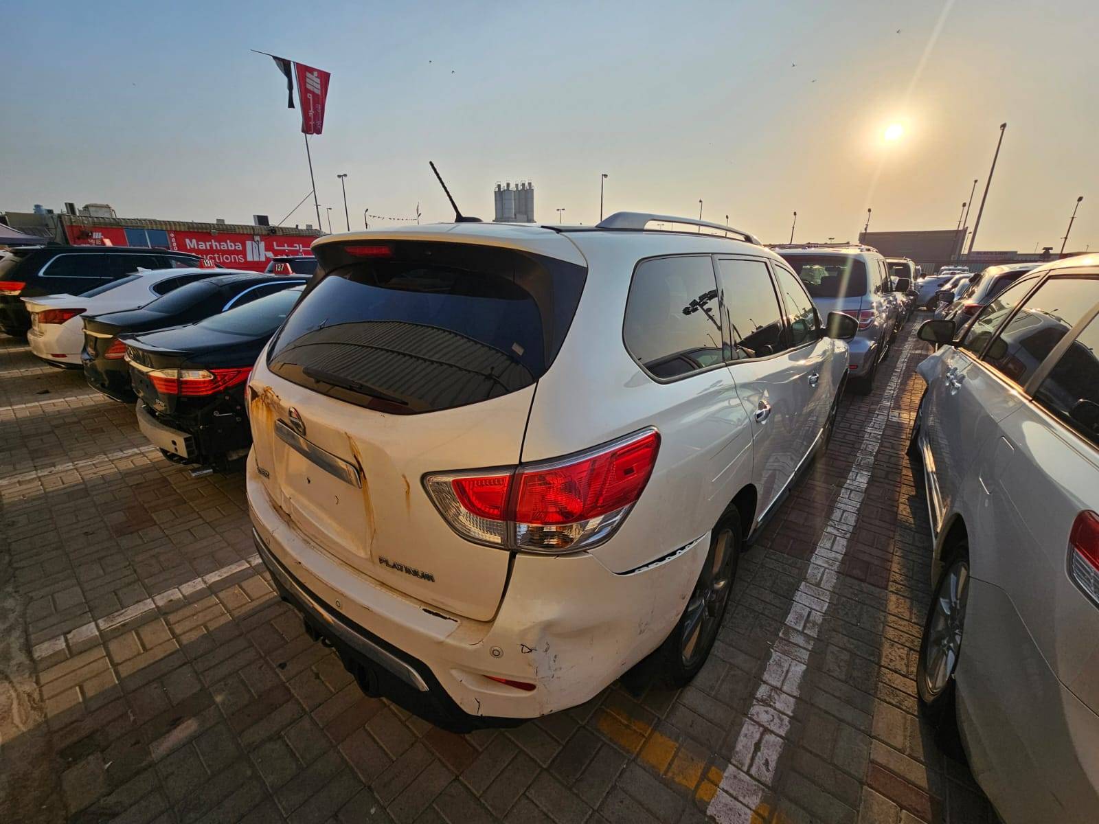 Nissan Pathfinder 2015 view 2