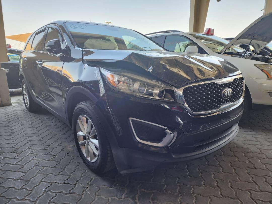 2018 KIA SORENTO — 122598 Miles — Lot 60399383 — Souq - Marhaba Auctions Used Cars - Image 9