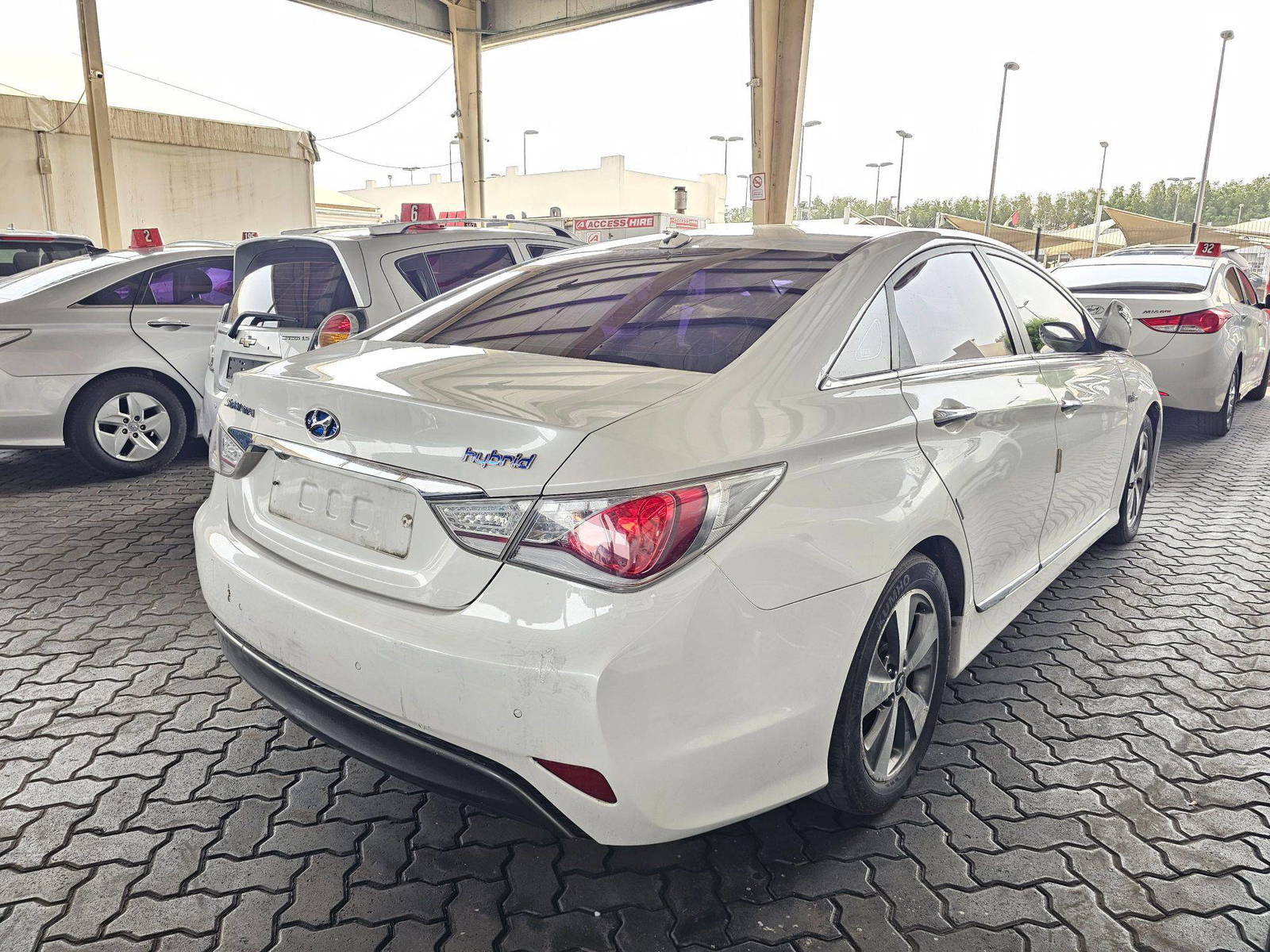2012 HYUNDAI SONATA — 205183 KM — Lot 022911 — Main - Marhaba Auctions Used Cars - Image 4