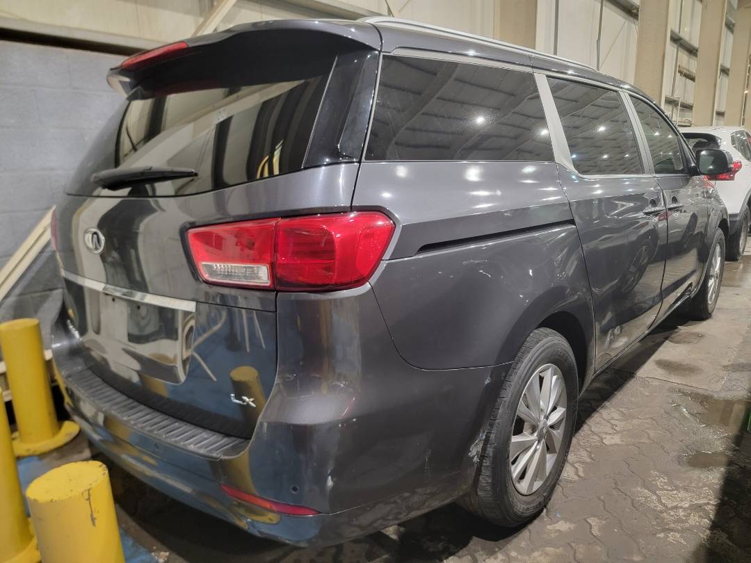 2016 KIA SEDONA — 123348 Miles — Lot 80760113 - Marhaba Auctions Used Cars - Image 4