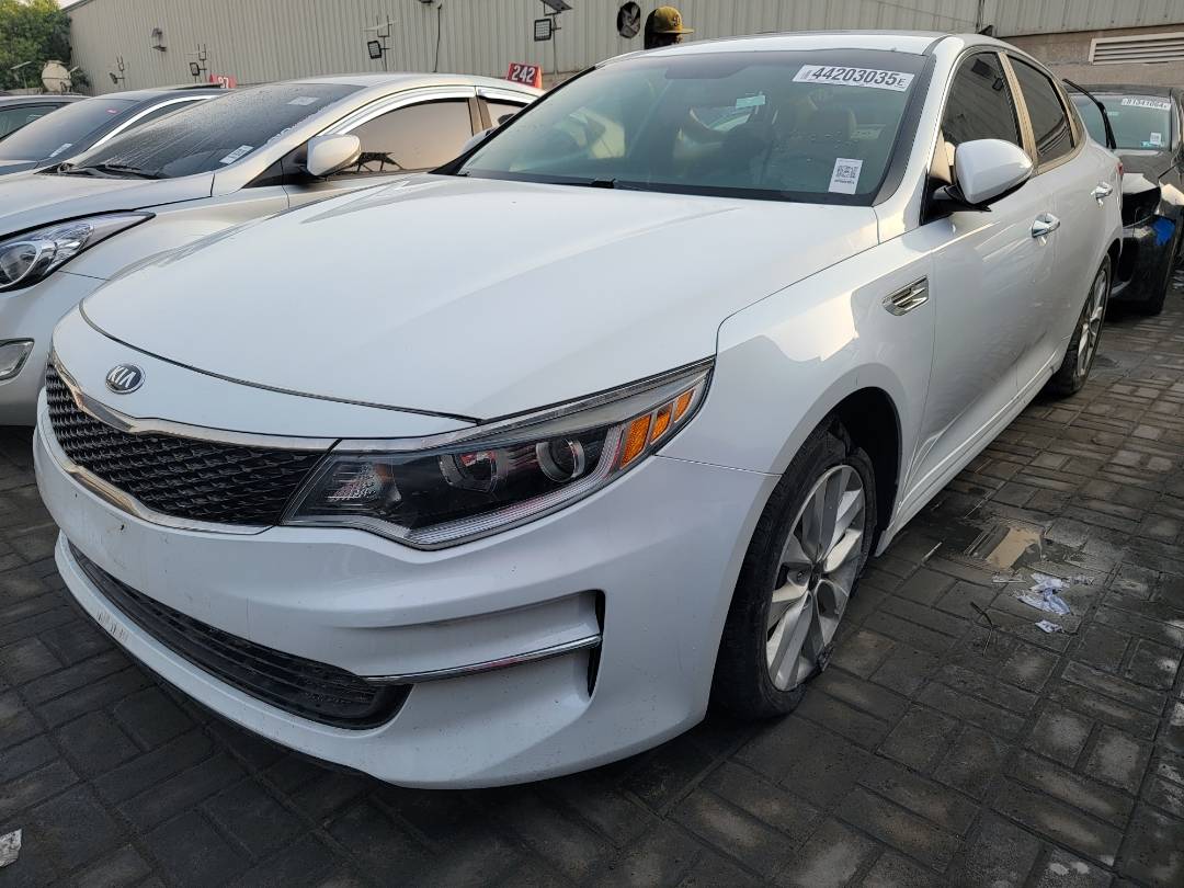2018 KIA OPTIMA — 77722 Miles — Lot JG268870 — Main - Marhaba Auctions Used Cars - Image 3