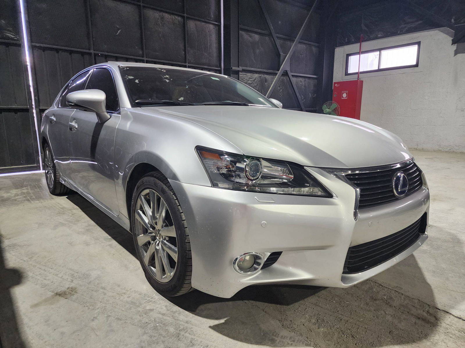 2013 LEXUS GS 450H — 187677 KM — Lot 002670 — Main - Marhaba Auctions Used Cars - Image 13