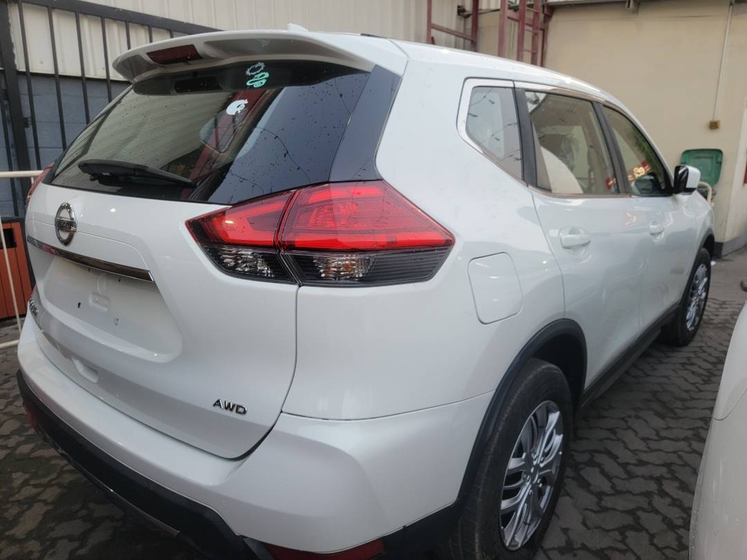 2017 NISSAN ROGUE — 179243 Miles — Lot P510170 — Main - Marhaba Auctions Used Cars - Image 5