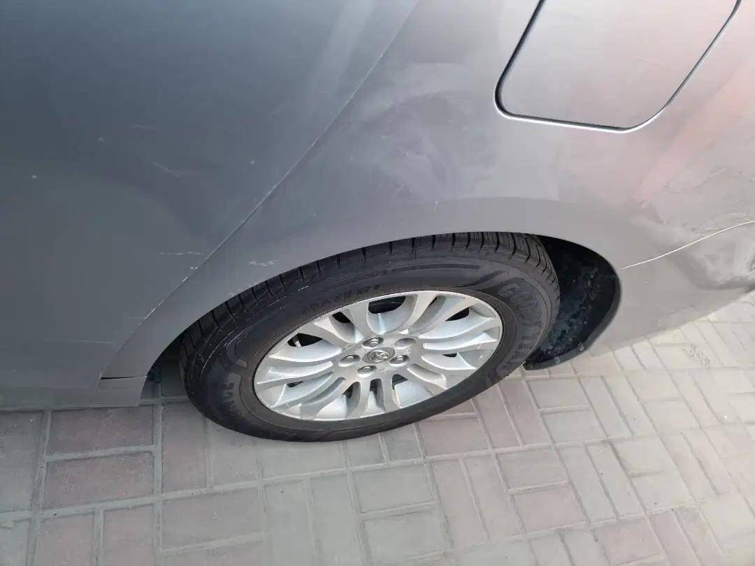TOYOTA SIENNA 2011 - Marhaba Auction Used Cars - Image 11