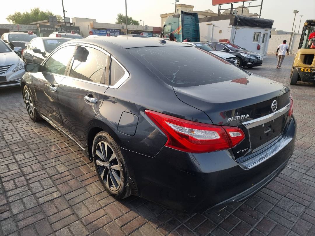 2016 NISSAN ALTIMA — 61485 Miles — Lot 1245178 — Ind. 12 - Marhaba Auctions Used Cars - Image 4