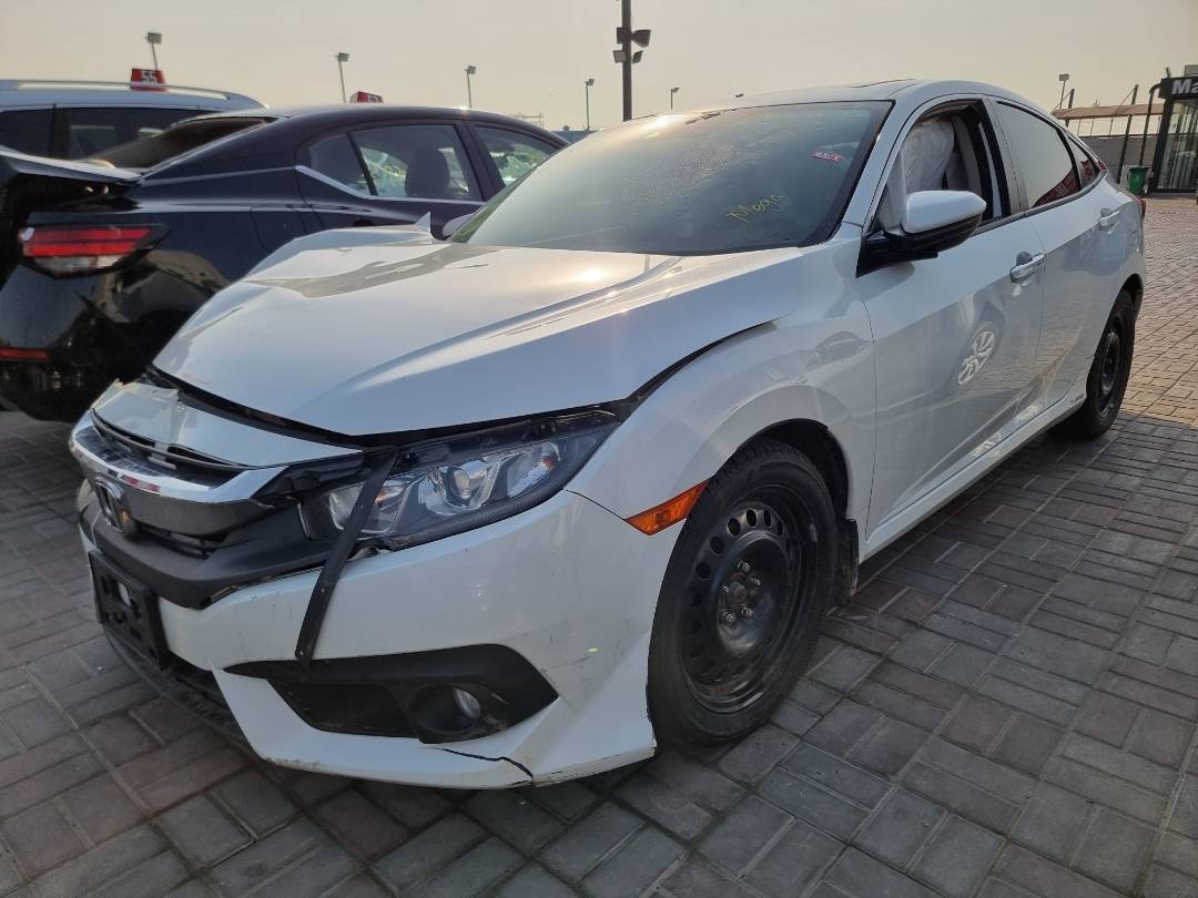 2017 HONDA CIVIC — 124093 KM — Lot 107636 — Ind. 12 - Marhaba Auctions Used Cars - Image 4