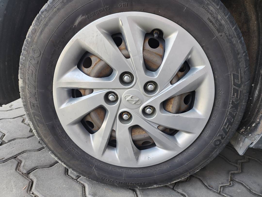 2019 HYUNDAI ELANTRA — 103003 Miles — Lot 79537123 - Marhaba Auctions Used Cars - Image 9