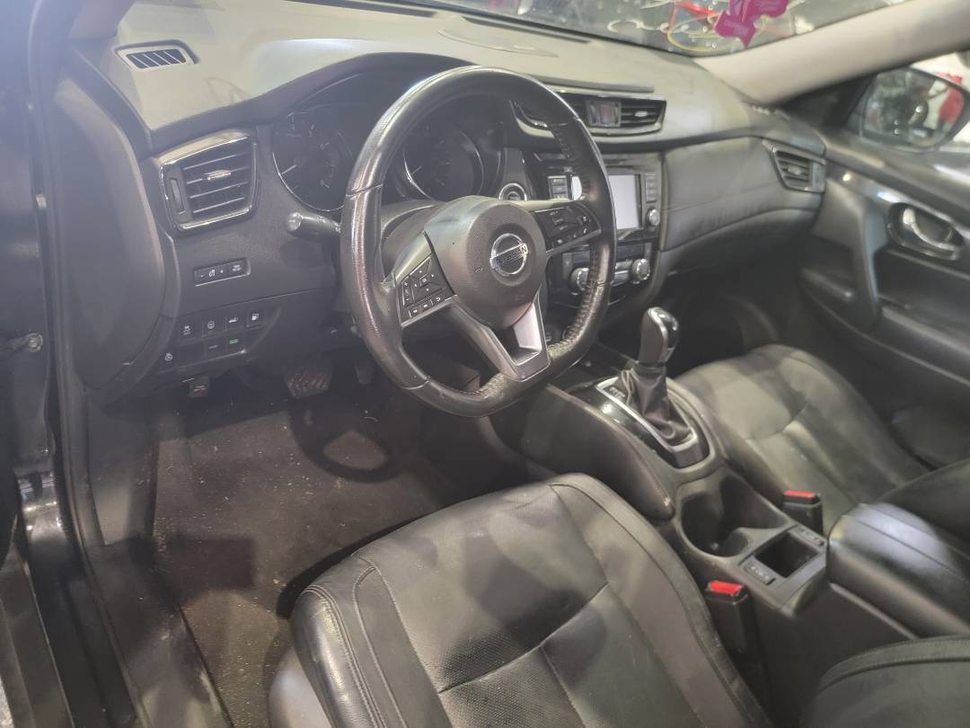 2018 NISSAN ROGUE — 133573 Miles — Lot 83544294 — Souq - Marhaba Auctions Used Cars - Image 9