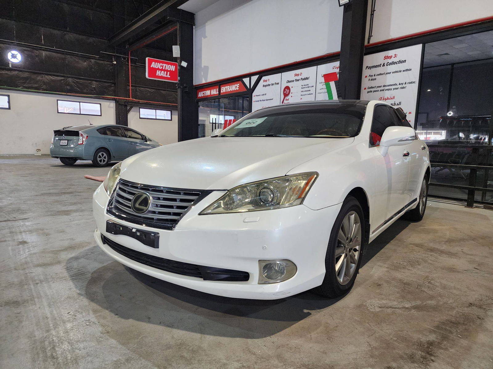 2011 LEXUS ES 350 — 214571 KM — Lot 419341 — Main - Marhaba Auctions Used Cars - Image 4