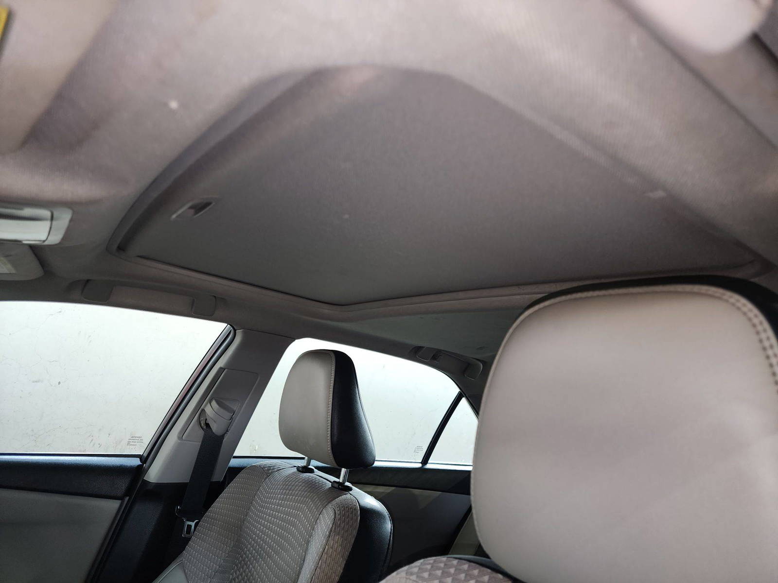 TOYOTA CAMRY 2015 - Marhaba Auction Used Cars - Image 9